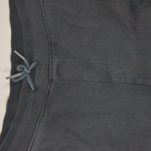Hugo Boss Sweatpants Size Medium - Picture 2 of 7